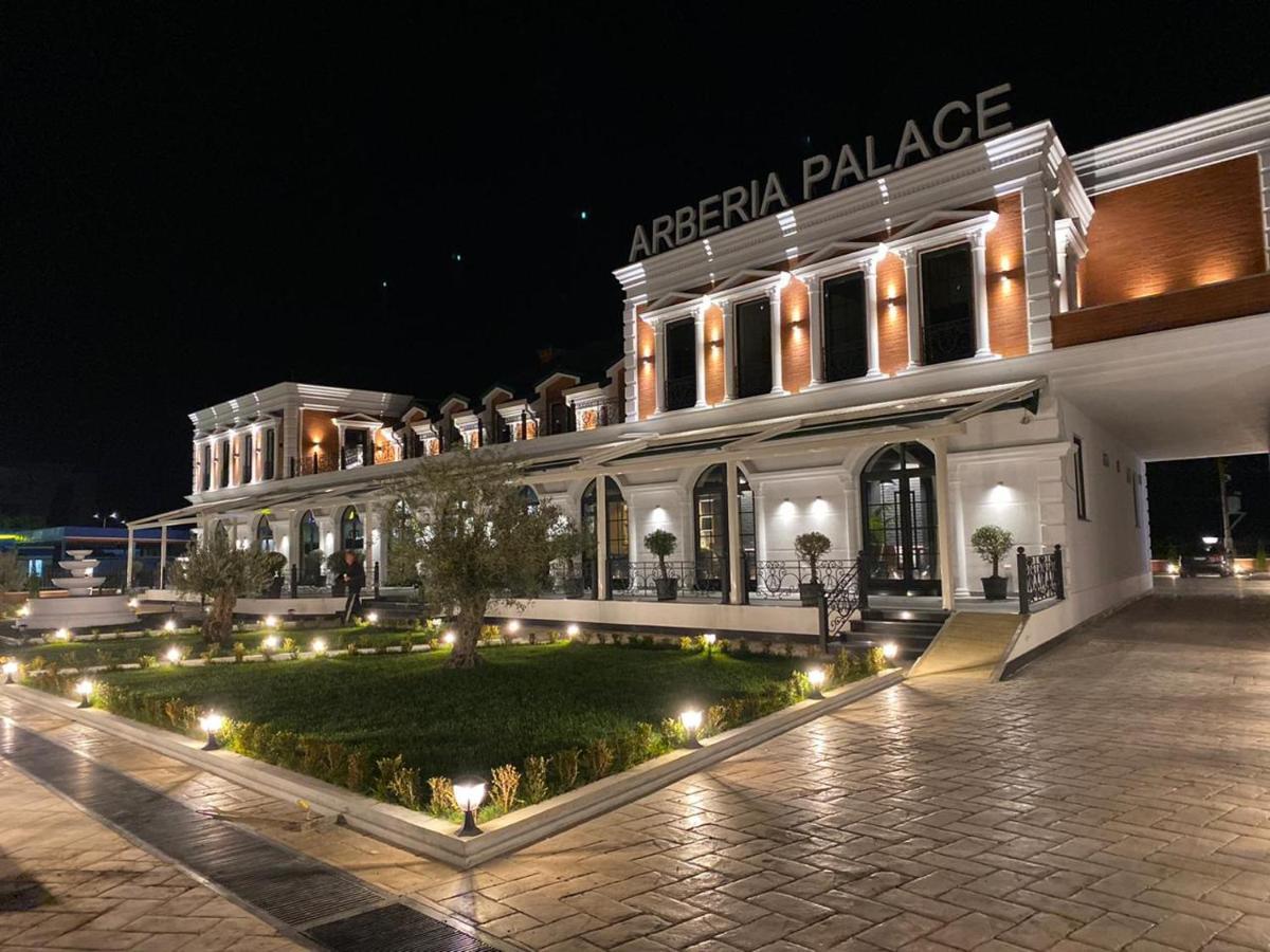 Fushe Milot Arberia Palace Hotel מראה חיצוני תמונה